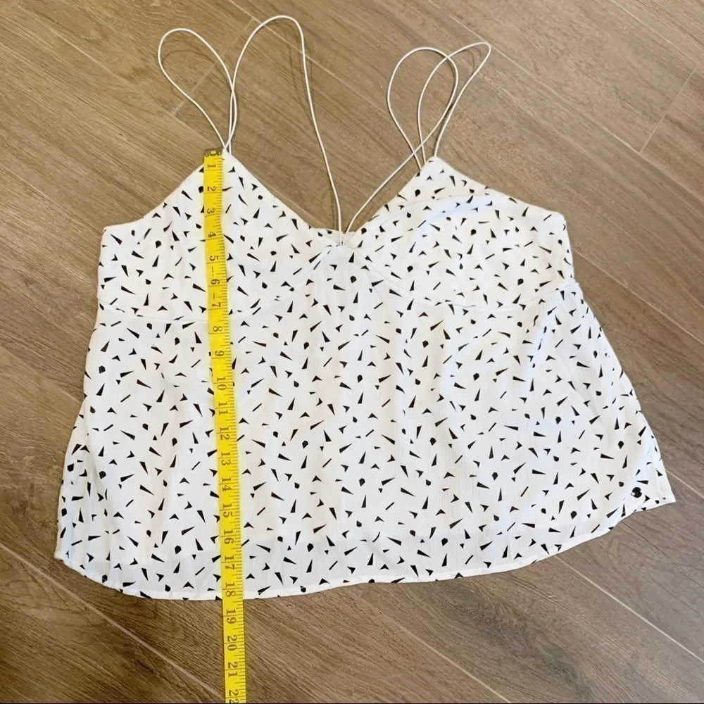 Volcom Junior Strappy Low-Back Tank Size XL